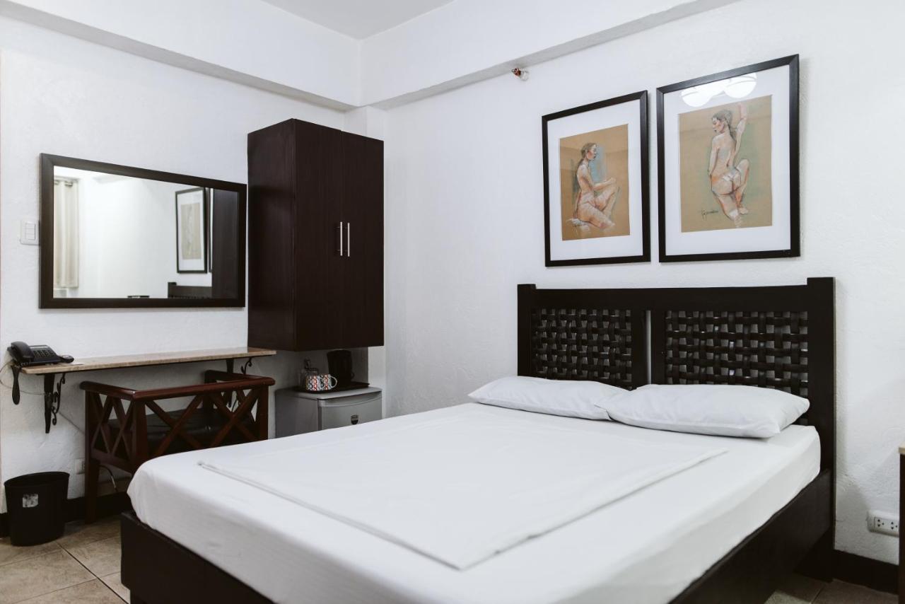 San Agustin Residences Makati City ภายนอก รูปภาพ